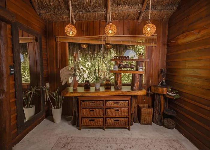 Lodge Anand Ecoaldea Puerto Morelos