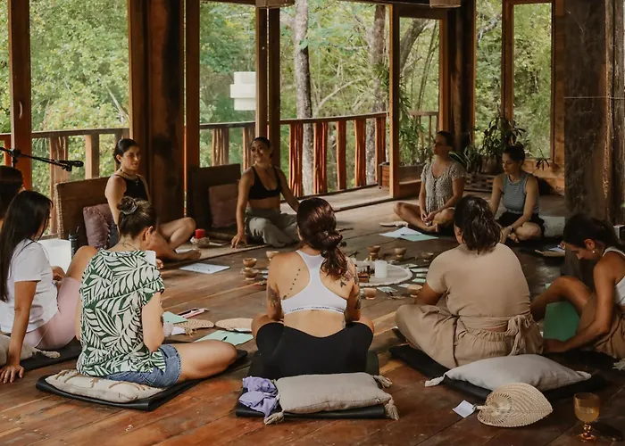 Lodge Anand Ecoaldea *