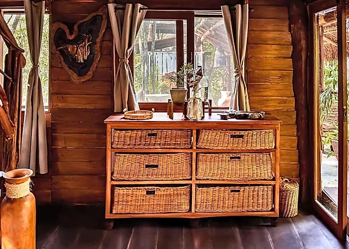 Anand Ecoaldea Lodge *